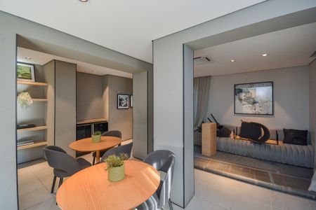Apartamento à venda com 46m², 1 quarto e 1 vaga Apartamento à venda com 46m², 1 quarto e 1 vagaÁrea comum - Salão de festas