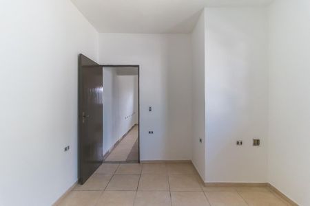 Casa para alugar com 120m², 2 quartos e 2 vagas Casa para alugar com 120m², 2 quartos e 2 vagasQuarto 1