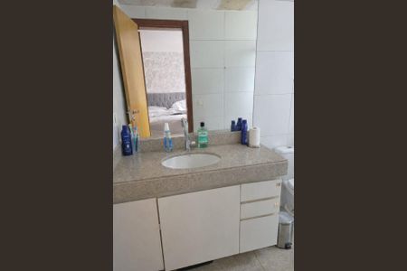 Apartamento à venda com 127m², 4 quartos e 3 vagas Apartamento à venda com 127m², 4 quartos e 3 vagasFoto 09