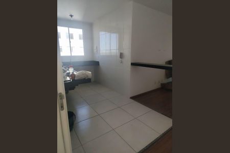 Cozinha de apartamento para alugar com 2 quartos, 61m² em São Damião, Belo Horizonte