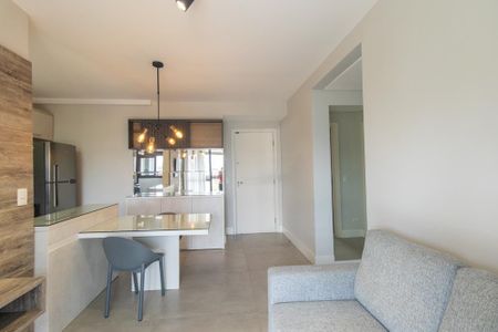 Sala de apartamento para alugar com 1 quarto, 49m² em Rebouças, Curitiba