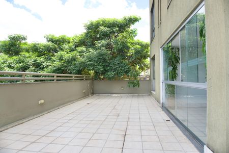 Apartamento para alugar com 28m², 1 quarto e sem vaga