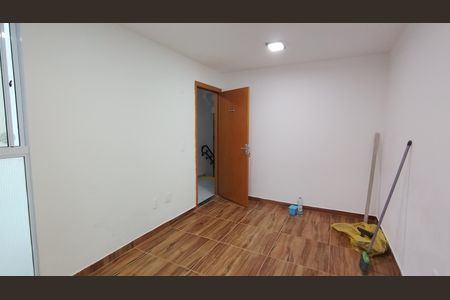 Sala de apartamento para alugar com 2 quartos, 42m² em Jardim Europa, Suzano