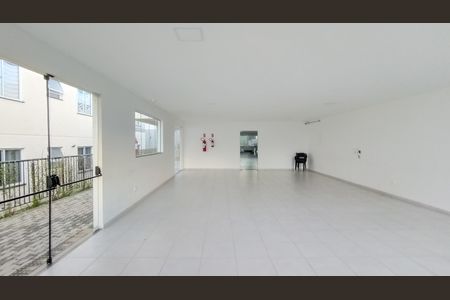 Apartamento para alugar com 42m², 2 quartos e 1 vaga Apartamento para alugar com 42m², 2 quartos e 1 vagaSalão de Festas