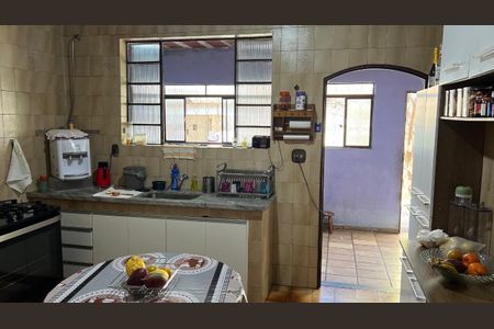 Foto 12 de casa à venda com 4 quartos, 360m² em Conjunto Túnel de Ibirité, Contagem