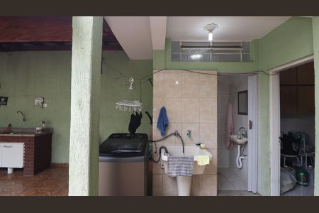 Casa à venda com 179m², 5 quartos e 2 vagasÁrea de Serviço