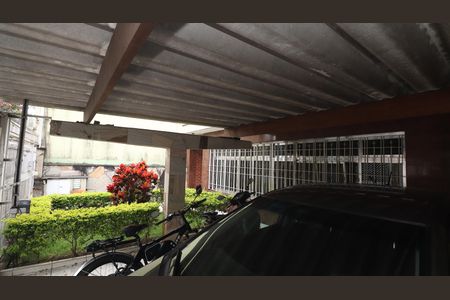 Casa à venda com 179m², 5 quartos e 2 vagasGaragem