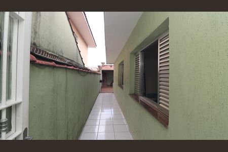 Casa à venda com 179m², 5 quartos e 2 vagasCorredor