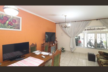 Sala  de casa à venda com 5 quartos, 179m² em Vila Nova Mazzei, São Paulo