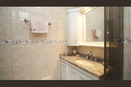 Casa à venda com 179m², 5 quartos e 2 vagasBanheiro 1 