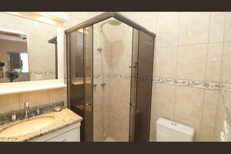 Casa à venda com 179m², 5 quartos e 2 vagasBanheiro 1 