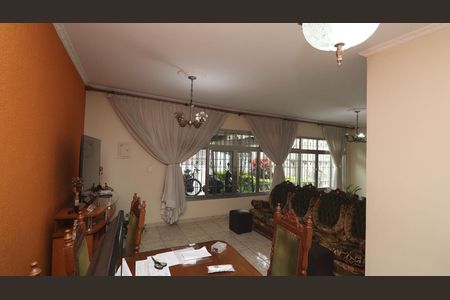 Sala  de casa à venda com 5 quartos, 179m² em Vila Nova Mazzei, São Paulo