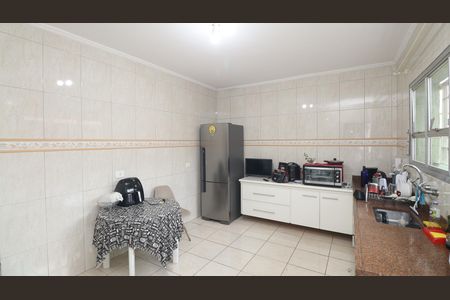 Casa à venda com 179m², 5 quartos e 2 vagasCozinha 