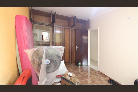 Casa à venda com 179m², 5 quartos e 2 vagasQuarto 3