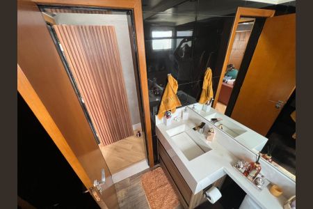 Apartamento à venda com 160m², 2 quartos e 4 vagas Apartamento à venda com 160m², 2 quartos e 4 vagasFoto 22