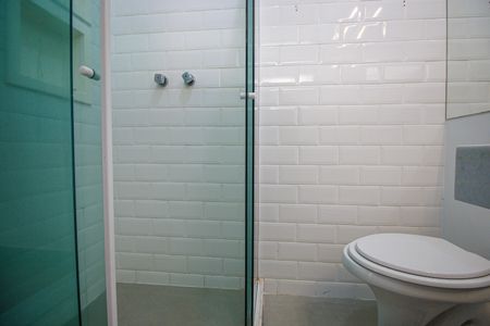 Apartamento para alugar com 97m², 4 quartos e sem vaga Apartamento para alugar com 97m², 4 quartos e sem vagaBanheiro