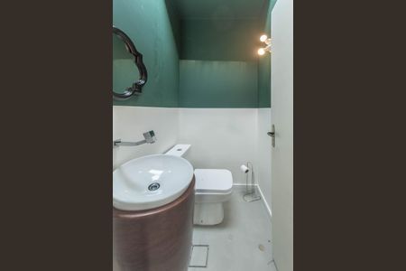 Casa à venda com 280m², 4 quartos e 2 vagasEscritorio - Banheiro