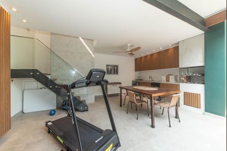 Casa à venda com 280m², 4 quartos e 2 vagasQuintal - Lavanderia