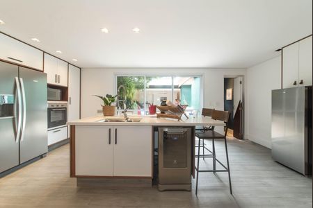 Casa à venda com 280m², 4 quartos e 2 vagasCozinha