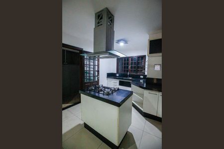Casa para alugar com 300m², 3 quartos e 4 vagasCozinha