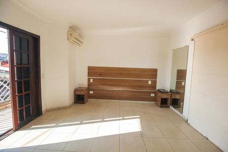 Casa para alugar com 300m², 3 quartos e 4 vagasSuíte