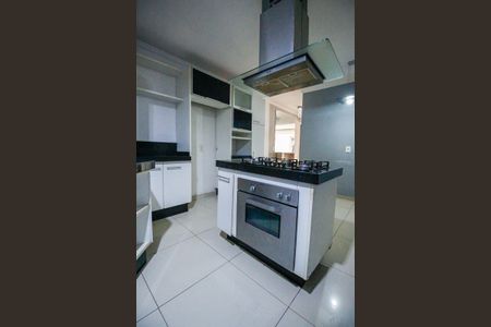 Casa para alugar com 300m², 3 quartos e 4 vagasCozinha