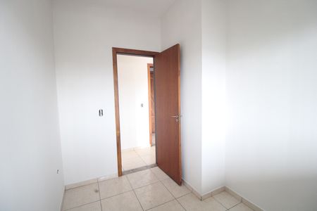 Quarto 1 de kitnet/studio para alugar com 2 quartos, 105m² em Vila Sao Jose (cidade Dutra), São Paulo