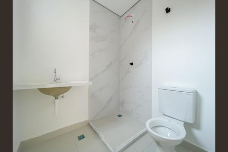 Casa de condomínio à venda com 74m², 2 quartos e 2 vagasBanheiro da Suíte 2