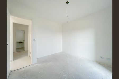 Suíte 1 de casa de condomínio à venda com 2 quartos, 73m² em Jardim das Flores, Osasco