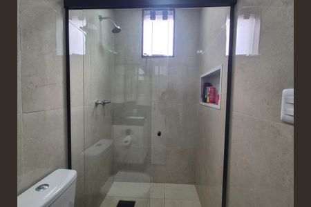 Casa de condomínio à venda com 320m², 4 quartos e 2 vagas