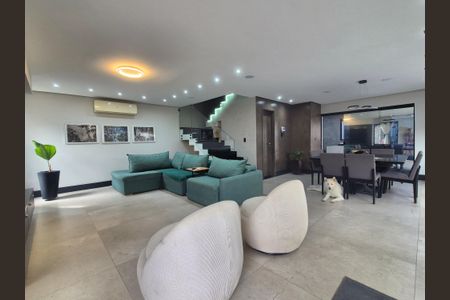 Casa de condomínio à venda com 320m², 4 quartos e 2 vagas