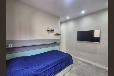 Casa de condomínio à venda com 320m², 4 quartos e 2 vagas