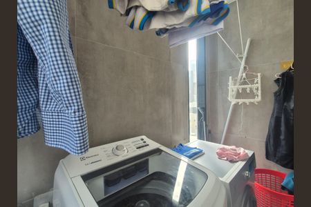 Casa de condomínio à venda com 320m², 4 quartos e 2 vagas