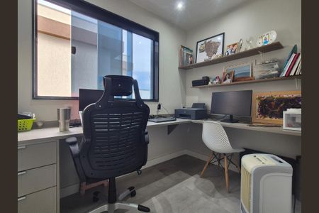 Casa de condomínio à venda com 320m², 4 quartos e 2 vagas