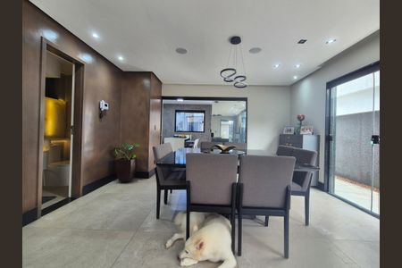 Casa de condomínio à venda com 320m², 4 quartos e 2 vagas