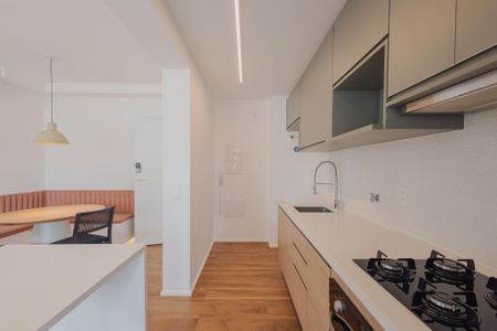 Apartamento para alugar com 67m², 2 quartos e 1 vaga Apartamento para alugar com 67m², 2 quartos e 1 vagaCozinha
