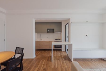 Apartamento para alugar com 67m², 2 quartos e 1 vaga Apartamento para alugar com 67m², 2 quartos e 1 vagaSala