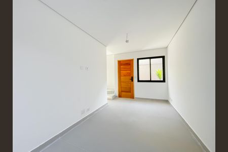 Sala de casa de condomínio à venda com 2 quartos, 74m² em Jardim das Flores, Osasco