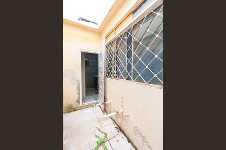 Casa à venda com 138m², 2 quartos e 2 vagas