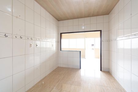 Casa à venda com 138m², 2 quartos e 2 vagas