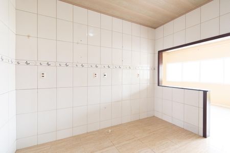 Casa à venda com 138m², 2 quartos e 2 vagas