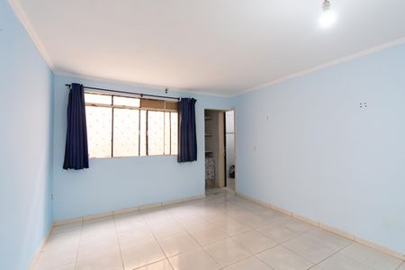 Casa à venda com 138m², 2 quartos e 2 vagas