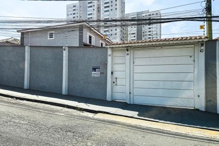 Casa de condomínio à venda com 174m², 3 quartos e 2 vagasFachada