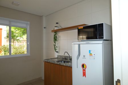 Apartamento à venda com 33m², 2 quartos e sem vagaÁrea comum - Salão de festas