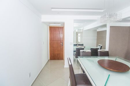 Sala de apartamento para alugar com 2 quartos, 95m² em Vila Valqueire, Rio de Janeiro