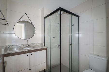 Apartamento para alugar com 42m², 2 quartos e sem vaga Apartamento para alugar com 42m², 2 quartos e sem vagaBanheiro da Suíte