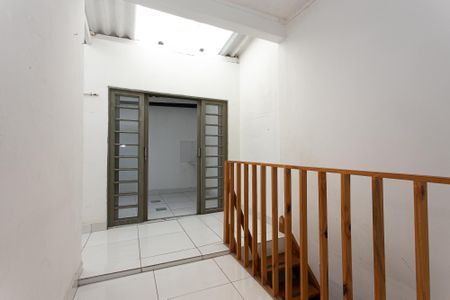 Casa para alugar com 120m², 3 quartos e 2 vagas Casa para alugar com 120m², 3 quartos e 2 vagasCorredor