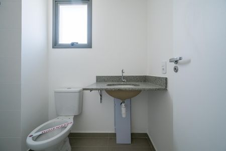 Studio à venda com 64m², 1 quarto e 1 vaga Studio à venda com 64m², 1 quarto e 1 vagaBanheiro da Suíte