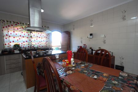 Apartamento à venda com 380m², 3 quartos e 5 vagas Apartamento à venda com 380m², 3 quartos e 5 vagascozinha