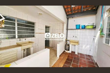 Casa à venda com 248m², 3 quartos e 4 vagas Casa à venda com 248m², 3 quartos e 4 vagasFoto 09